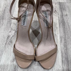 Steve Madden nude strappy heels